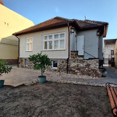 Vila Orient Hunedoara Exteriér fotografie